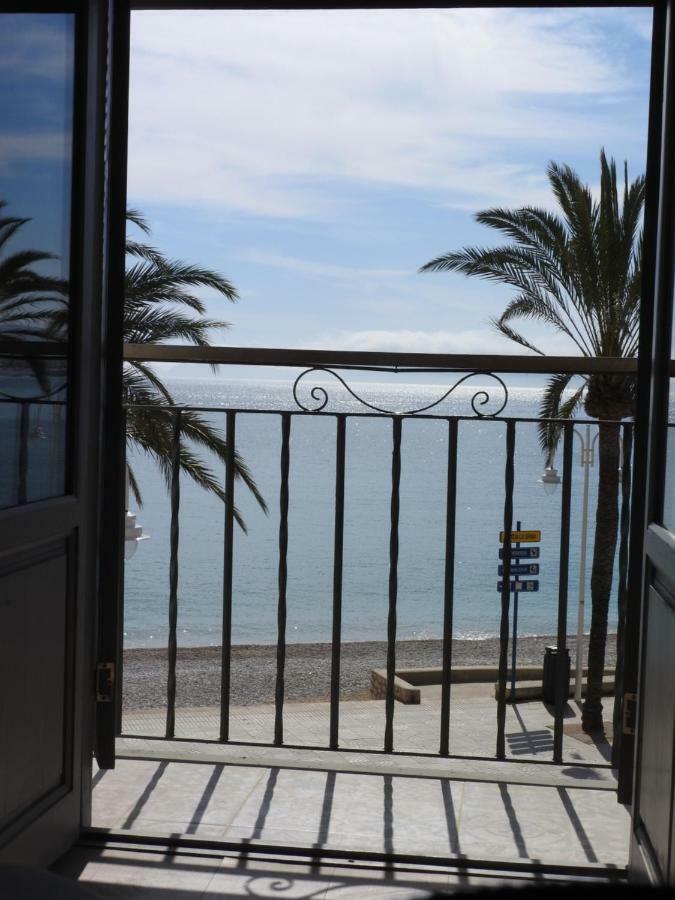 The Beach House Studios & Suites Javea Exterior photo